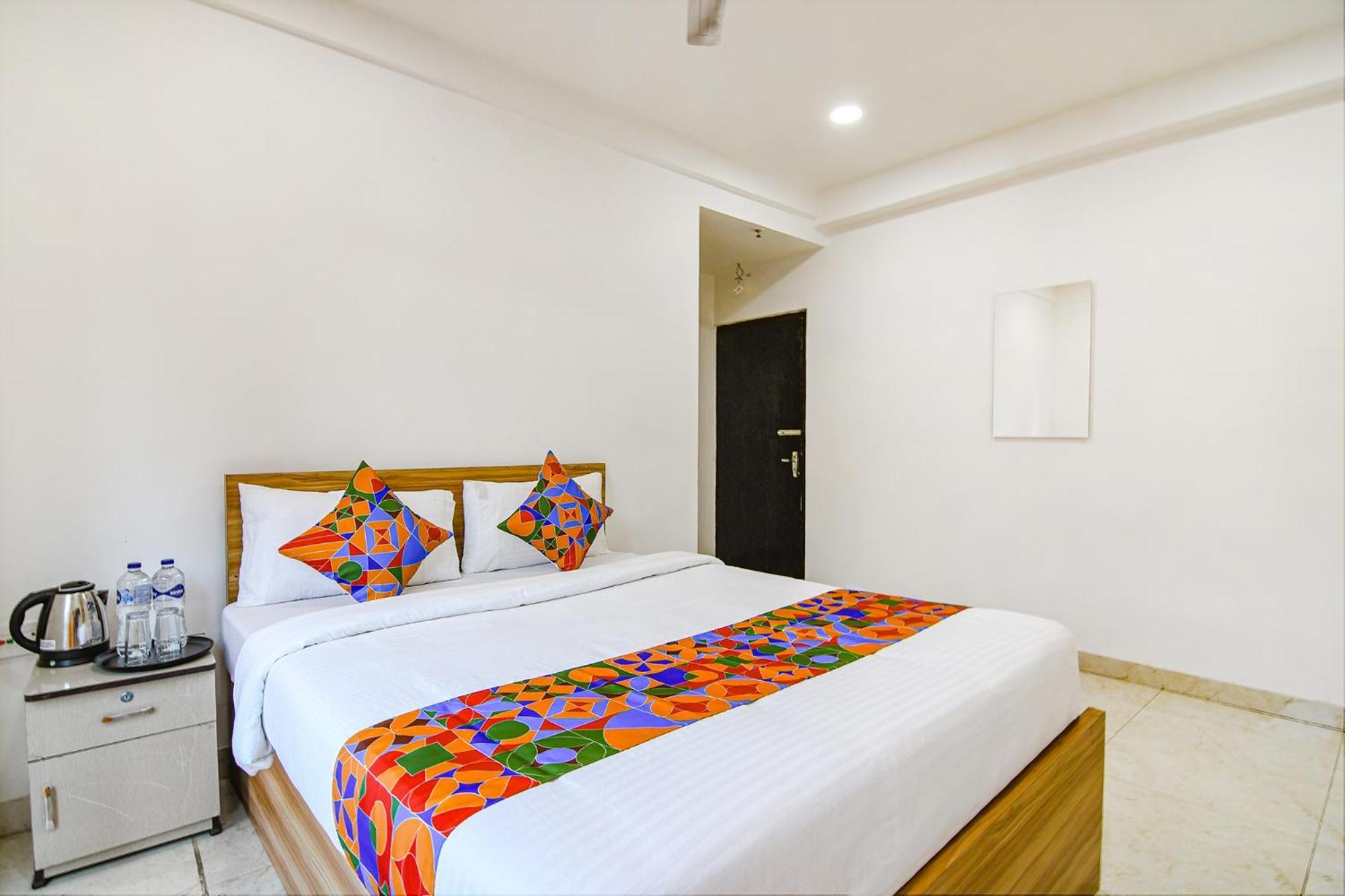Fabhotel Grand Hazra Inn - Nr Ballygunge Station Καλκούτα Εξωτερικό φωτογραφία